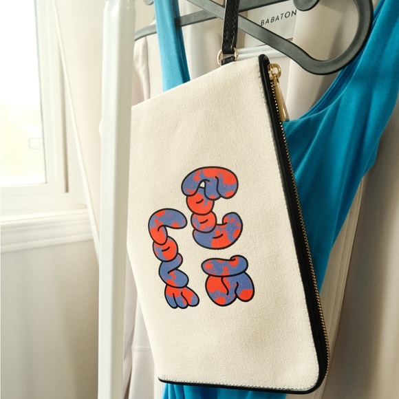 Michael Kors Food is Love pouch- brand new - Picture 1 of 5